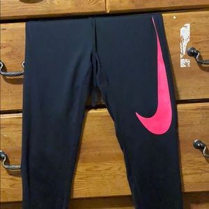 black nike leggings
